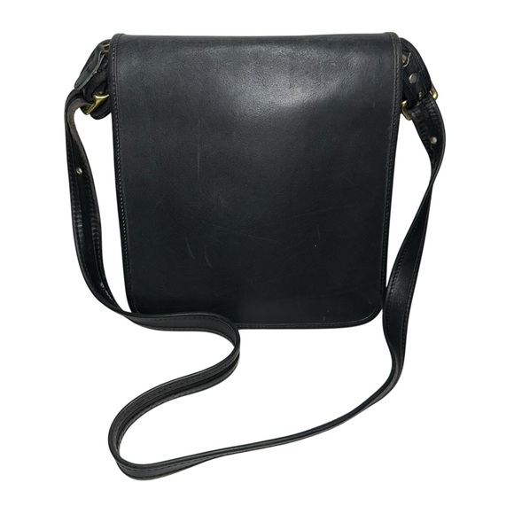 Coach Vintage Black Leather Legacy Studio Flap Crossbody Shoulder 9144 Bag